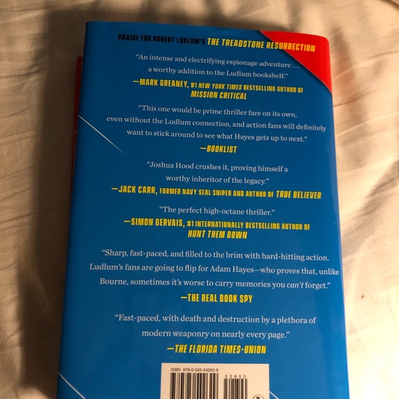 Robert Ludlum’s Treadstone Exile book - Picture 2 of 2